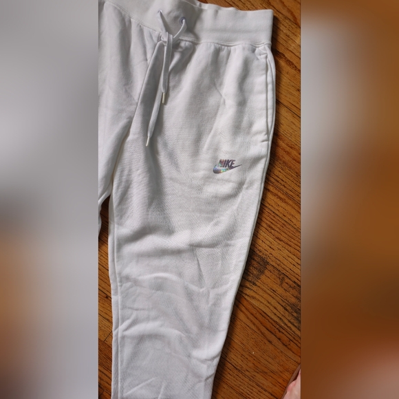 Nike Just Do It Sweatpants - Picture 4 of 5